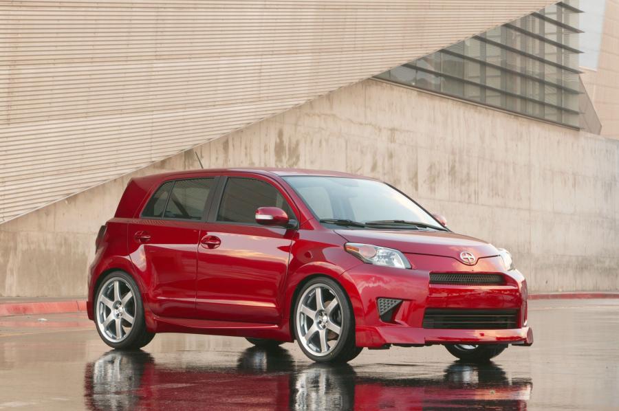  Scion xD by Five Axis 2008 года  (фото 2 из 9)